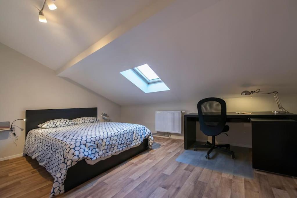Appartement 4 Chambres A לייז' מראה חיצוני תמונה